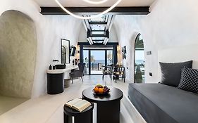Neoma Luxury Suites